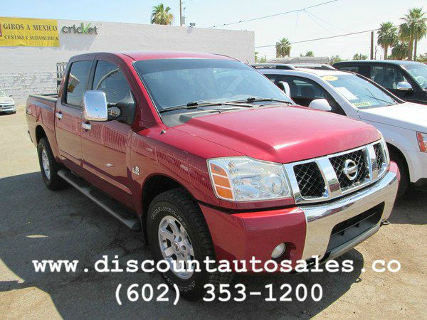 Nissan Titan 2004 photo 1