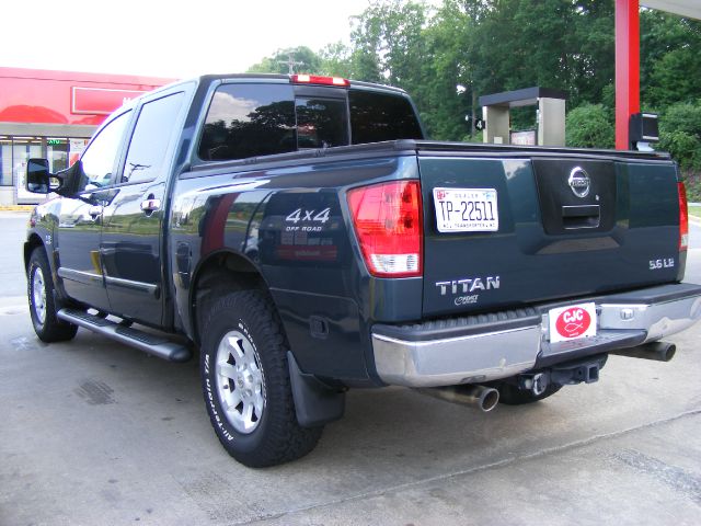 Nissan Titan 2004 photo 17