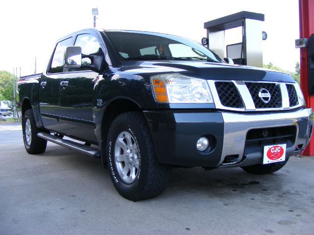 Nissan Titan 2004 photo 6