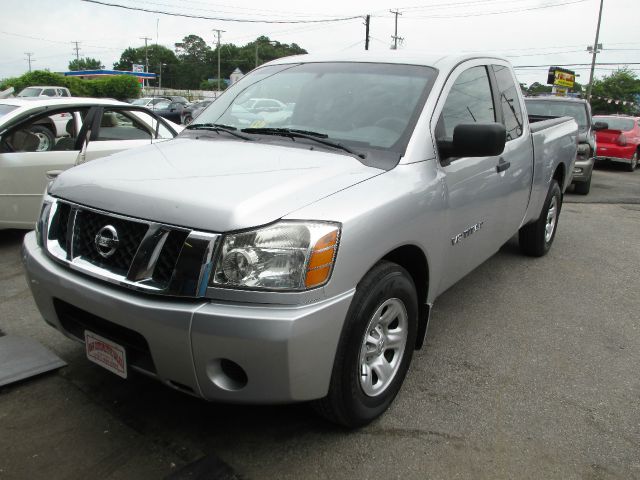 Nissan Titan 2005 photo 3