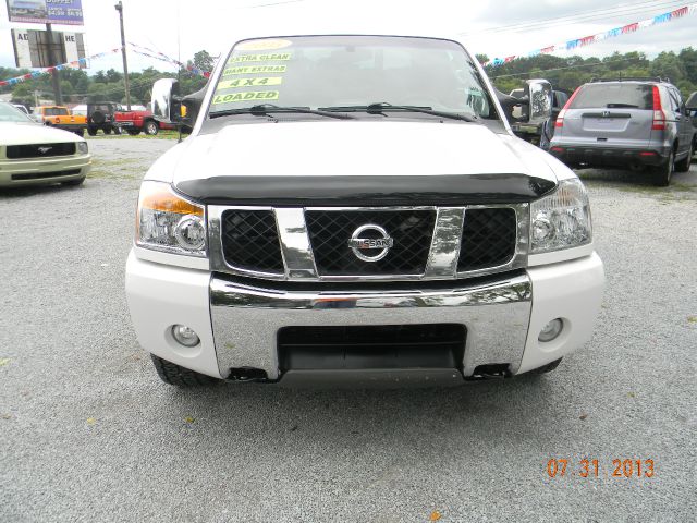 Nissan Titan 2005 photo 3