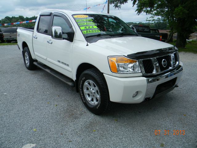 Nissan Titan 2005 photo 4