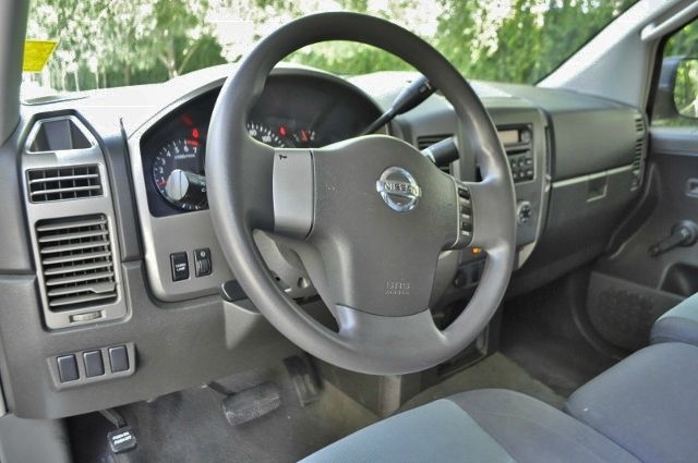 Nissan Titan 2005 photo 4