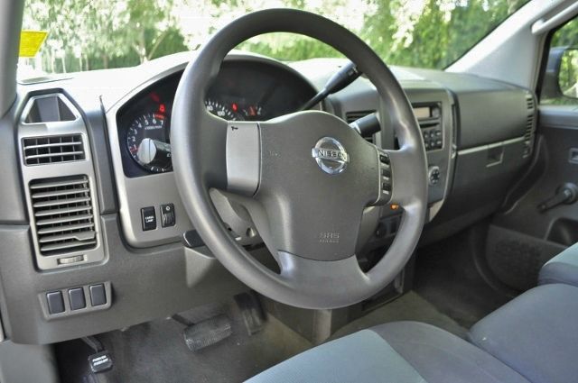 Nissan Titan 2005 photo 5