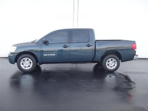 Nissan Titan 2005 photo 1