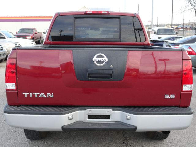 Nissan Titan 2005 photo 3