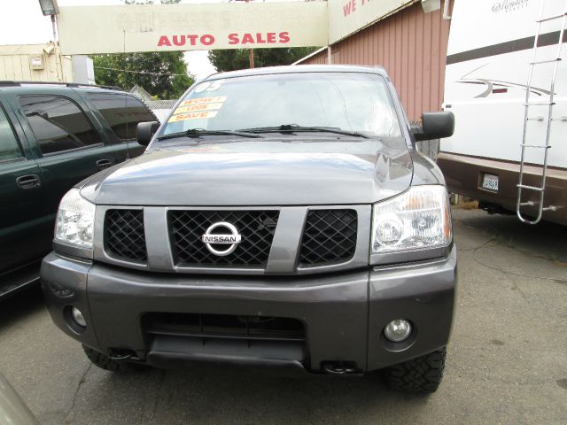 Nissan Titan 2005 photo 4