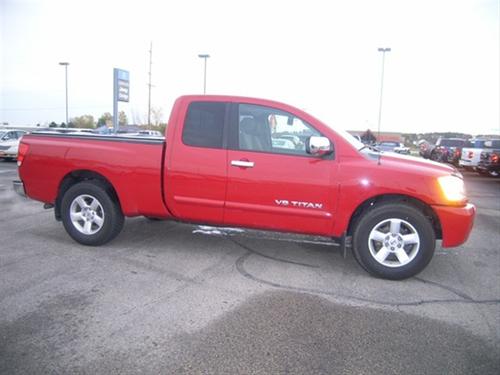 Nissan Titan 2005 photo 4