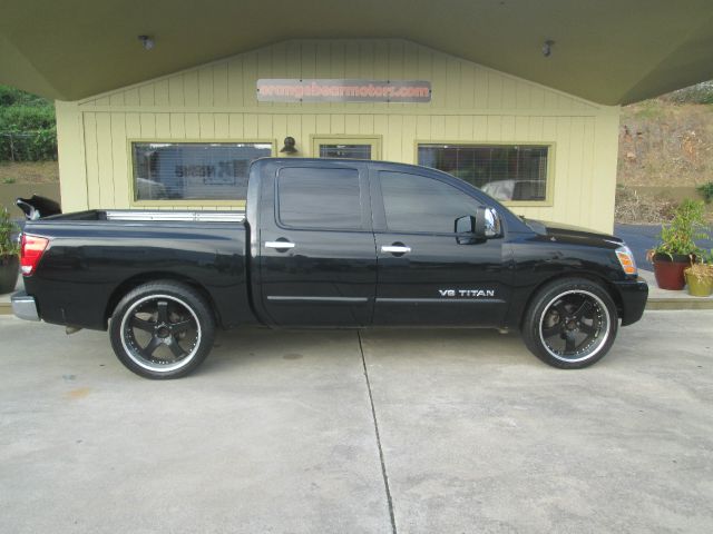 Nissan Titan 2005 photo 1