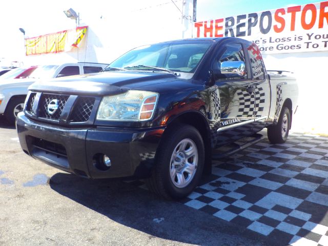 Nissan Titan 2005 photo 3