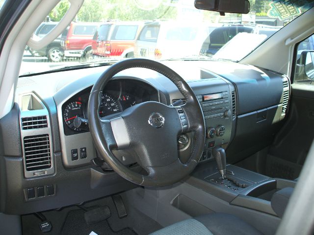 Nissan Titan 2005 photo 6