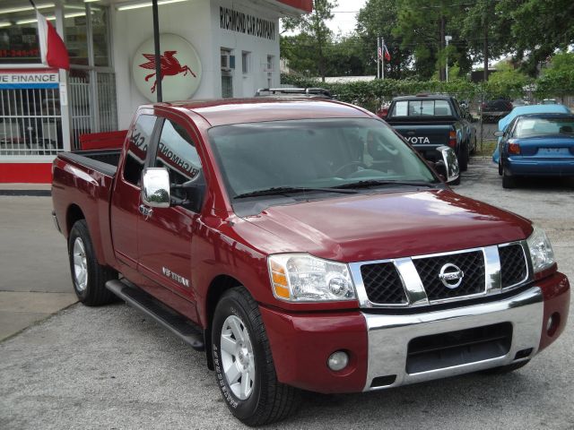 Nissan Titan 2005 photo 4