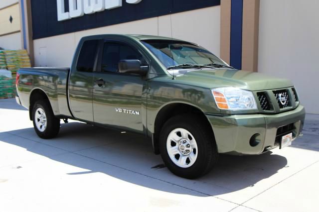 Nissan Titan 2005 photo 4