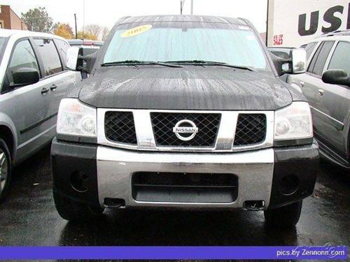 Nissan Titan 2005 photo 1