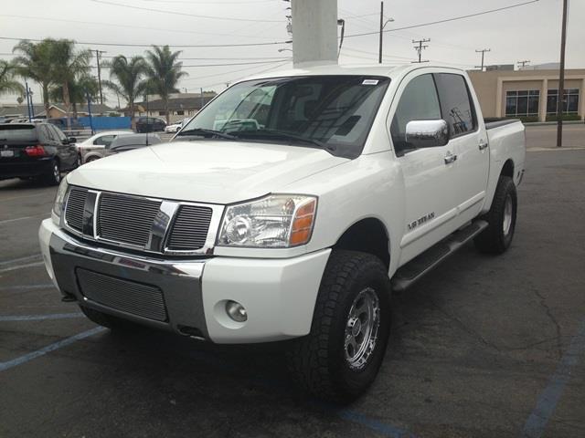 Nissan Titan 2005 photo 4