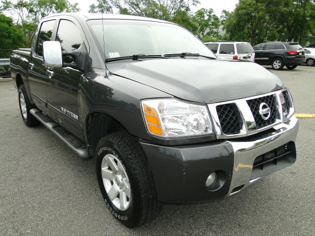 Nissan Titan 2006 photo 1