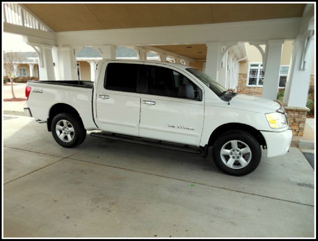 Nissan Titan 2006 photo 3