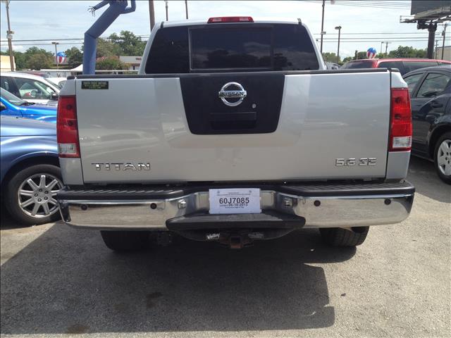 Nissan Titan 2006 photo 1