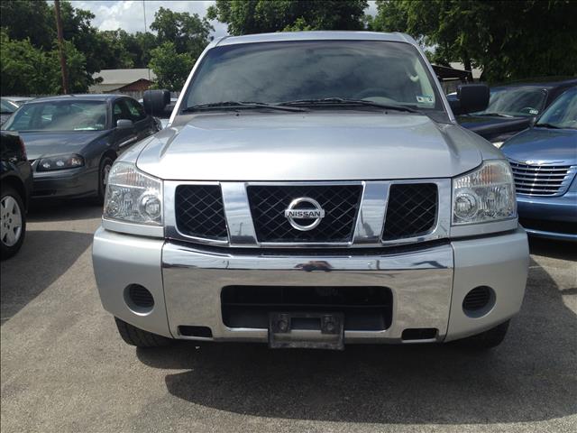 Nissan Titan 2006 photo 2