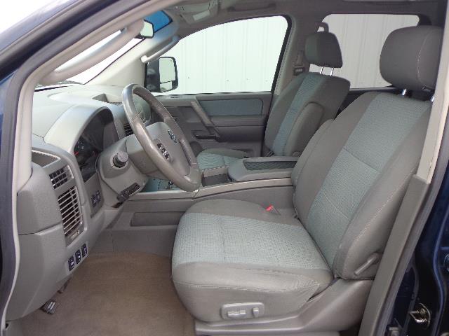 Nissan Titan 2006 photo 1