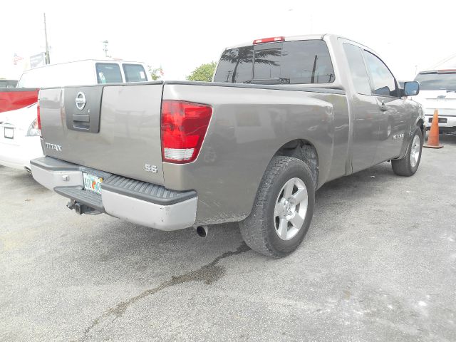 Nissan Titan 2006 photo 4