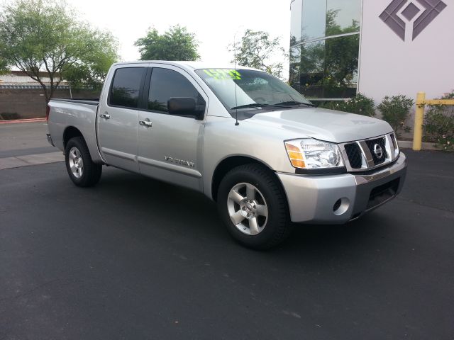 Nissan Titan 2006 photo 2