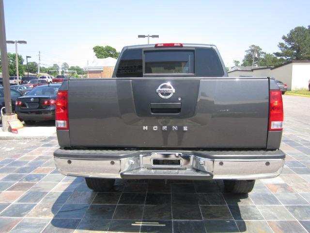 Nissan Titan 2006 photo 1