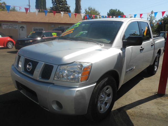 Nissan Titan 2006 photo 1