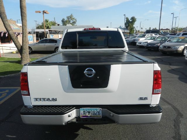 Nissan Titan 2006 photo 3