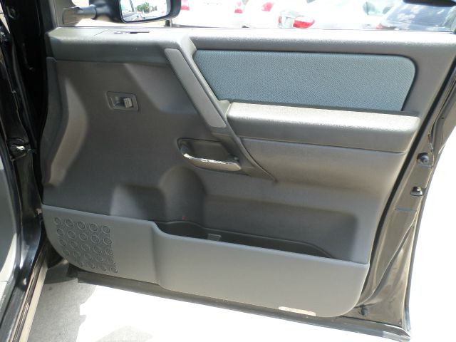 Nissan Titan 2006 photo 1