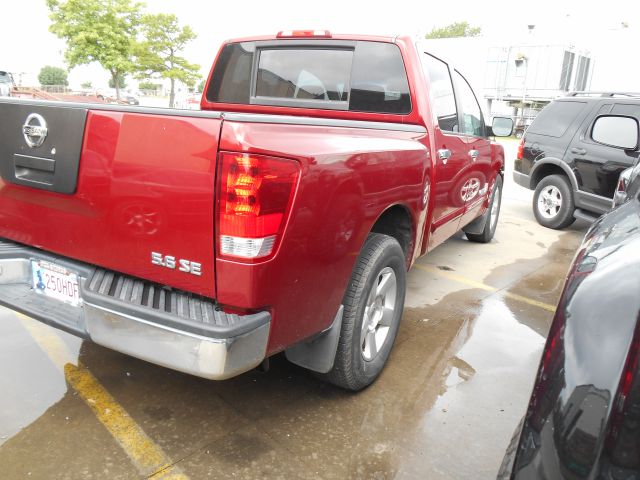 Nissan Titan 2006 photo 2