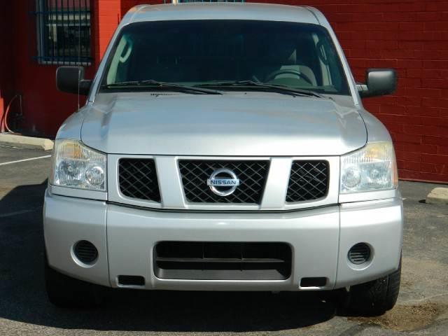 Nissan Titan 2006 photo 2