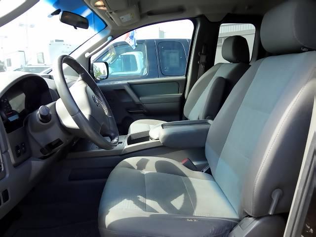 Nissan Titan 2006 photo 2