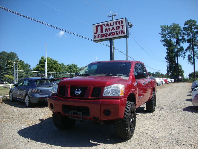 Nissan Titan 2007 photo 4