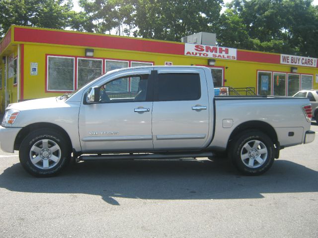 Nissan Titan 2007 photo 2