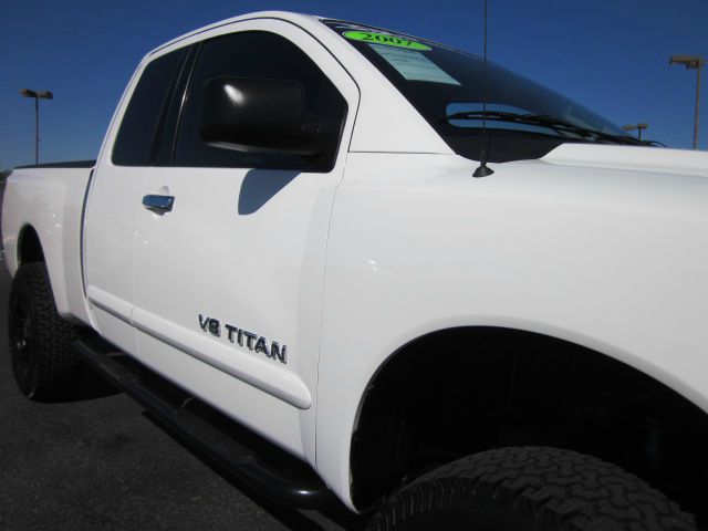 Nissan Titan 2007 photo 19