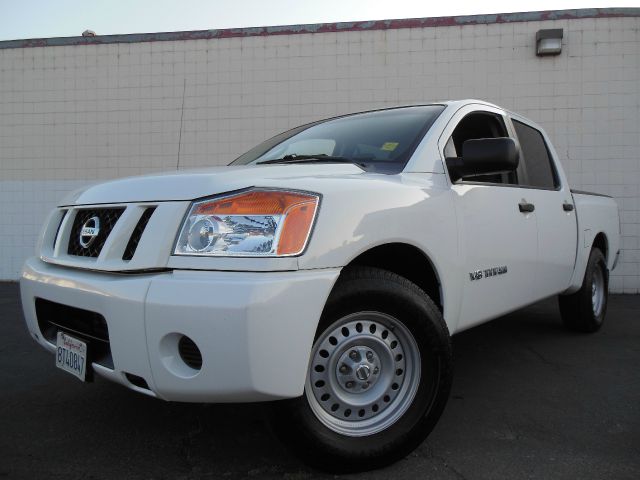 Nissan Titan 2008 photo 1