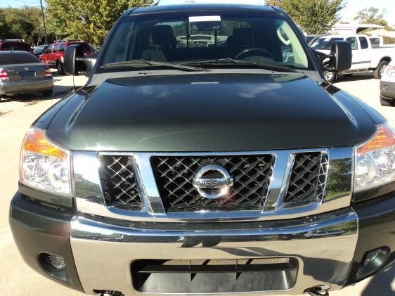 Nissan Titan 2008 photo 1