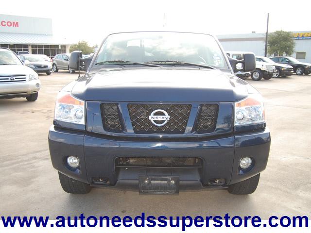 Nissan Titan 2008 photo 1