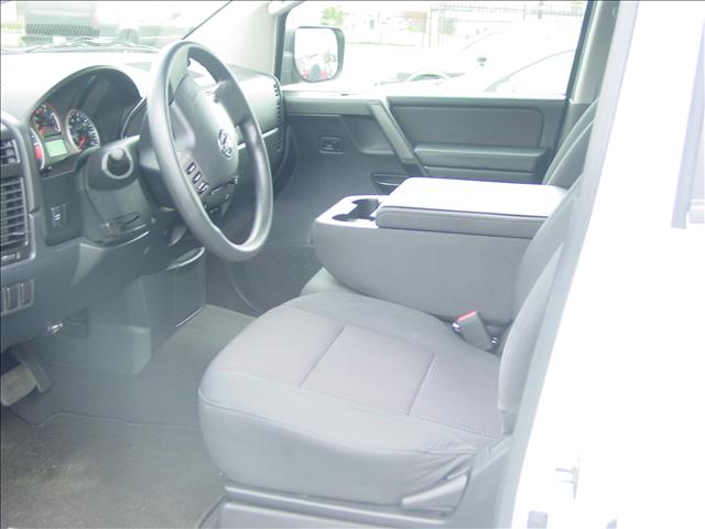 Nissan Titan 2008 photo 1