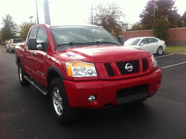 Nissan Titan 2008 photo 2