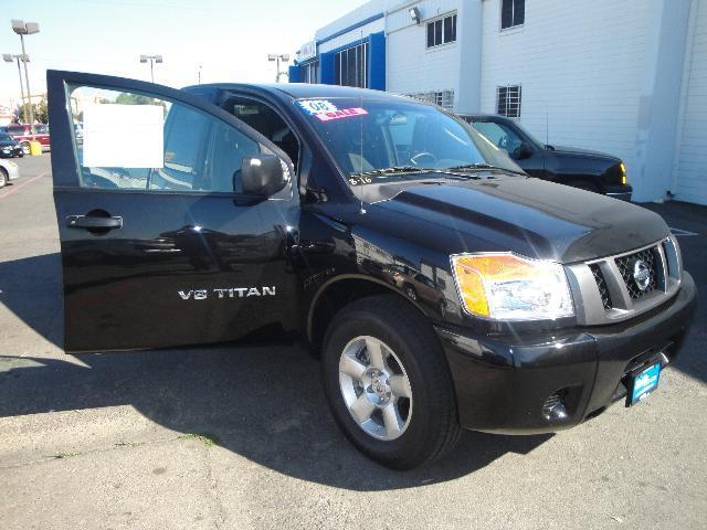 Nissan Titan 2008 photo 3