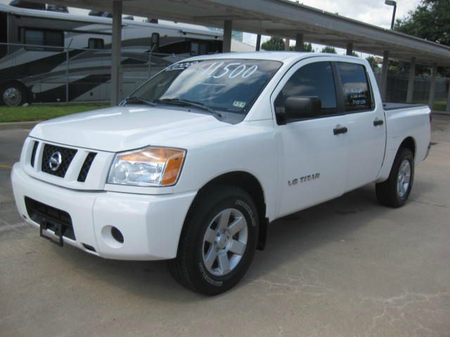 Nissan Titan 2008 photo 2