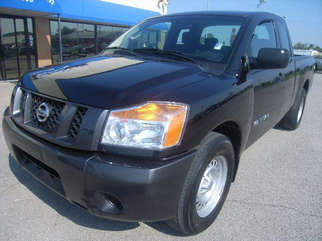 Nissan Titan 2008 photo 1