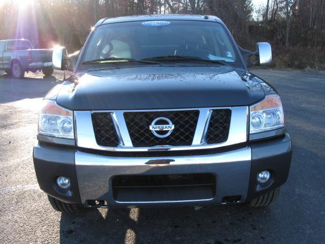 Nissan Titan 2008 photo 1