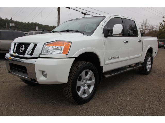 Nissan Titan 2008 photo 1