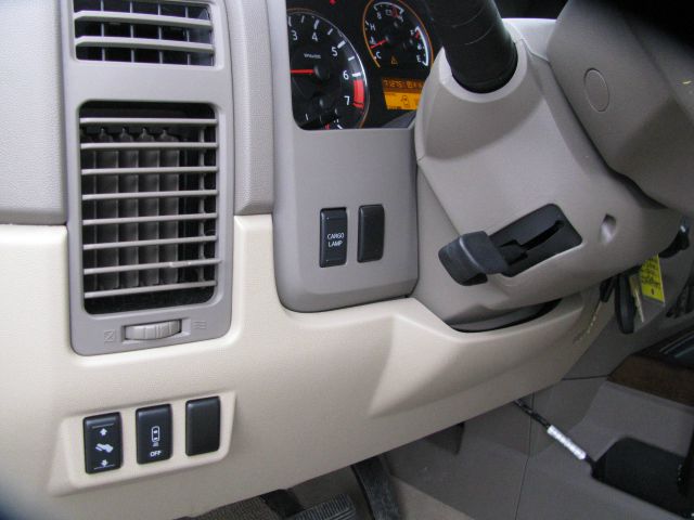 Nissan Titan 2008 photo 2