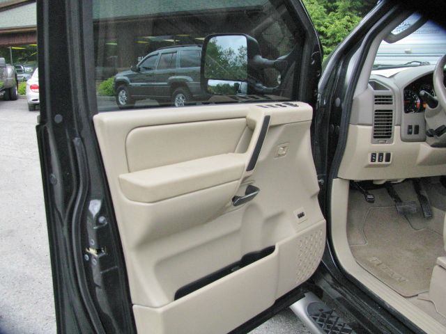 Nissan Titan 2008 photo 6