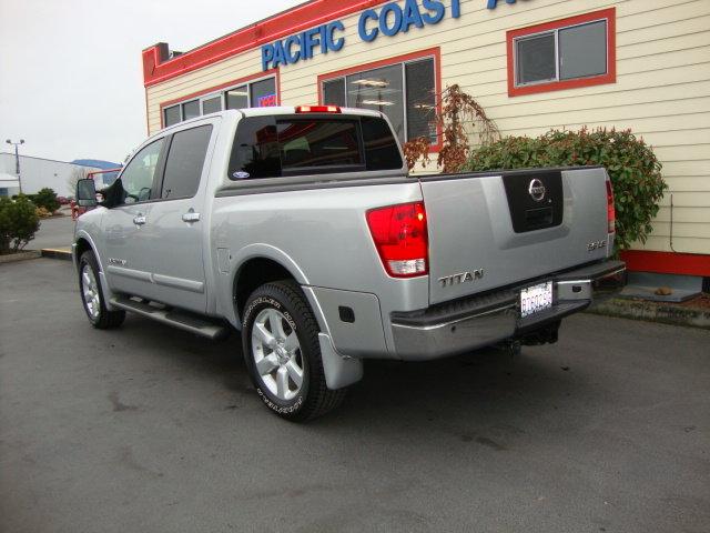 Nissan Titan 2008 photo 1