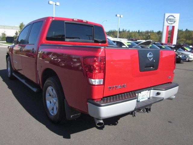 Nissan Titan 2008 photo 2